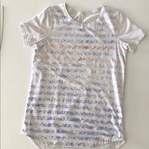 Little girls Ivivva size 10 shirt